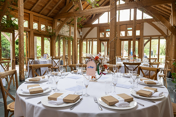 Oak Tree of Peover wedding details and décor